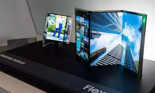Samsung  पहली बार लॉन्च करने जा रहा है ट्रिपल फोल्डेबल
