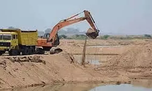 Maharashtra ने 24x7 रेत परिवहन की अनुमति दी