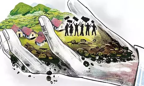 भूमि अधिग्रहण प्रक्रिया रोकें: देवनहल्ली के किसानों ने CM से की अपील