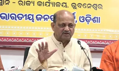 Odisha में सभी चिटफंड पीड़ितों को रिफंड मिलेगा Odisha में सभी चिटफंड पीड़ितों को रिफंड मिलेगा