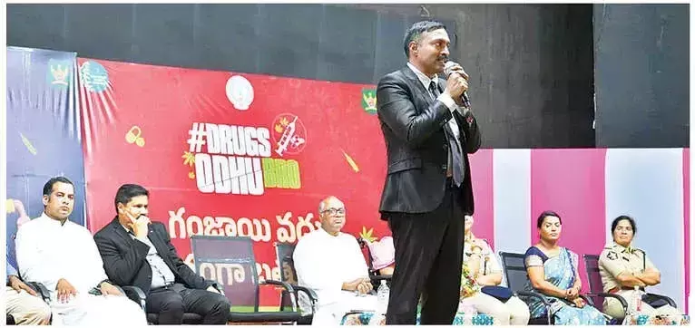 LC ने ईगल के साथ मिलकर नशा विरोधी जागरूकता कार्यक्रम आयोजित किया