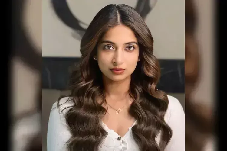 अर्चना रवि पेजेंट डायरेक्टर के रूप में मिस साउथ इंडिया 2025 का नेतृत्व करने वाली पहली मलयाली बनीं अर्चना रवि पेजेंट डायरेक्टर के रूप में मिस साउथ इंडिया 2025 का नेतृत्व करने वाली पहली मलयाली बनीं