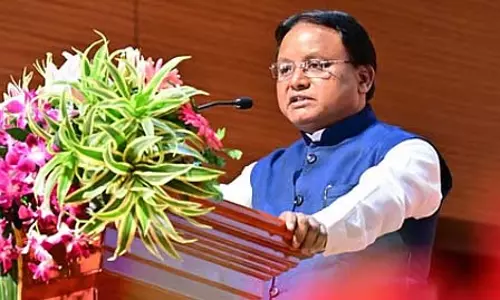 सरकार चार माह के अंदर चिटफंड पीड़ितों को पैसा देगी : CM Majhi सरकार चार माह के अंदर चिटफंड पीड़ितों को पैसा देगी : CM Majhi