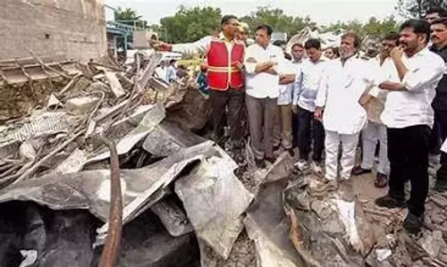 Sigachi विस्फोट: एक और व्यक्ति की मौत से मृतकों की संख्या 39 हुई Sigachi विस्फोट: एक और व्यक्ति की मौत से मृतकों की संख्या 39 हुई
