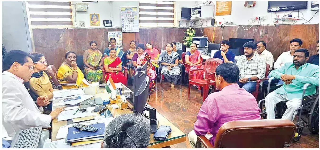 Andhra: प्रशासनिक दक्षता बढ़ाने के लिए समीक्षा आयोजित की गई कुरनूल GGH