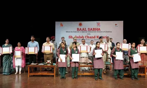 Punjab के राज्यपाल ने बच्चों से की आत्मीय बातचीत