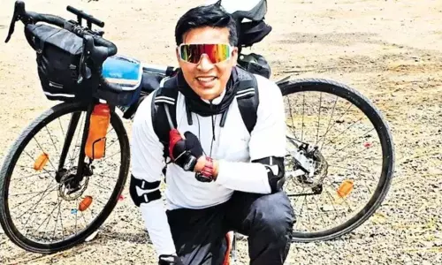 BSF अधिकारी ने साइकिल से 608 किलोमीटर का सफर किया