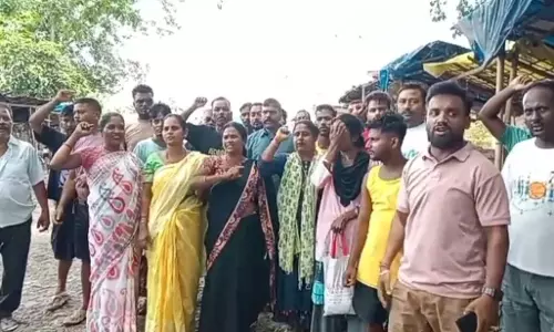 Assam: व्यापारियों ने मार्गेरिटा बाजार में कथित अवैध कर के खिलाफ प्रदर्शन किया