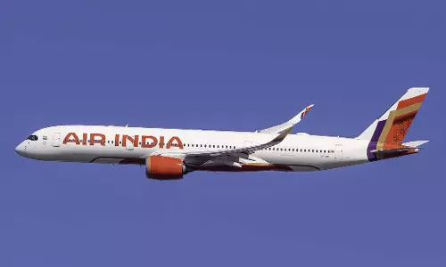 BIG BREAKING: एयर इंडिया फ्लाइट के पायलट को उड़ान से पहले मेडिकल इमरजेंसी BIG BREAKING: एयर इंडिया फ्लाइट के पायलट को उड़ान से पहले मेडिकल इमरजेंसी