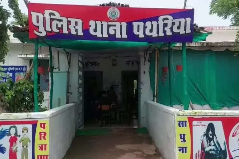 चारों स्कूली छात्राएं मिली, डांट की वजह से भागी थी घर से चारों स्कूली छात्राएं मिली, डांट की वजह से भागी थी घर से
