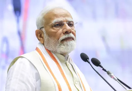 संभल हादसे पर प्रधानमंत्री मोदी ने जताया दुख, मृतकों के परिजनों को 2-2 लाख की आर्थिक सहायता संभल हादसे पर प्रधानमंत्री मोदी ने जताया दुख, मृतकों के परिजनों को 2-2 लाख की आर्थिक सहायता