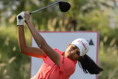 Golf: आयरिश ओपन में पहले राउंड के बाद भारतीय लड़कियों को कड़ी चुनौती का सामना करना पड़ा Golf: आयरिश ओपन में पहले राउंड के बाद भारतीय लड़कियों को कड़ी चुनौती का सामना करना पड़ा