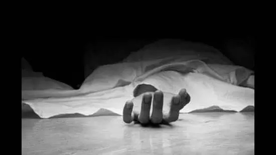 बारिश के कारण दीवार गिरने से 70 वर्षीय व्यक्ति की मौत बारिश के कारण दीवार गिरने से 70 वर्षीय व्यक्ति की मौत