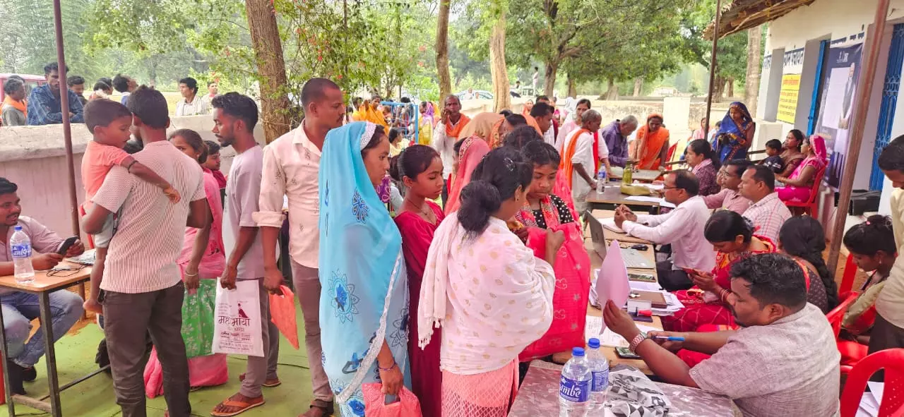Baran: धरती आबा जनजातीय ग्राम उत्कर्ष अभियान के तहत शिविरों का आयोजन जारी Baran: धरती आबा जनजातीय ग्राम उत्कर्ष अभियान के तहत शिविरों का आयोजन जारी