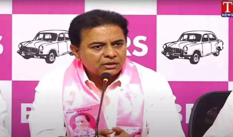72 घंटे में आइए.. फैसला करते हैं.. केटीआर की रेवंत रेड्डी को चुनौती 72 घंटे में आइए.. फैसला करते हैं.. केटीआर की रेवंत रेड्डी को चुनौती
