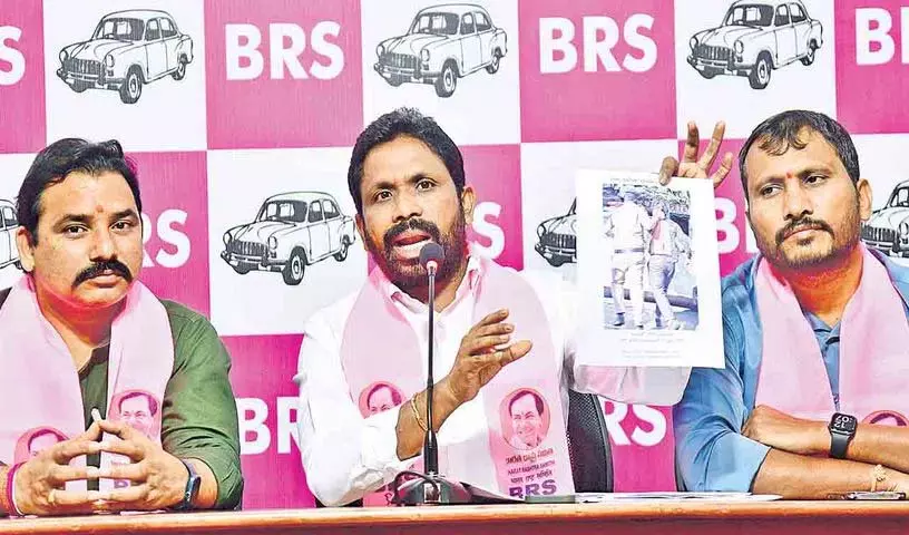 नौकरी भर्ती के बारे में रेवंत का सफ़ेद झूठ नौकरी भर्ती के बारे में रेवंत का सफ़ेद झूठ