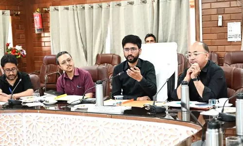 J&K: कारगिल डीसी ने मुहर्रम की तैयारियों पर चर्चा के लिए बैठक की J&K: कारगिल डीसी ने मुहर्रम की तैयारियों पर चर्चा के लिए बैठक की