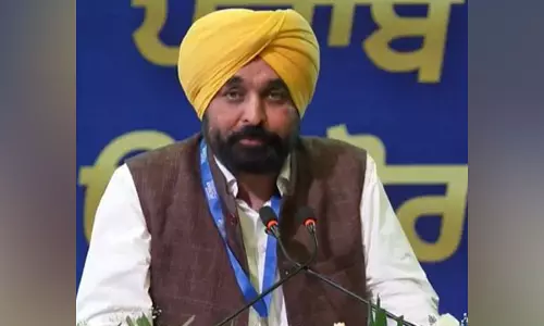 Punjab: मान सरकार विधानसभा सत्र में बेअदबी के खिलाफ कानून पारित करेगी Punjab: मान सरकार विधानसभा सत्र में बेअदबी के खिलाफ कानून पारित करेगी
