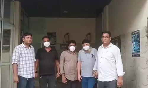बुजुर्ग महिला से साइबर ठगी मामले में 3 गिरफ्तार, पुलिस बोली- ठगों ने खरीदे हथियार बुजुर्ग महिला से साइबर ठगी मामले में 3 गिरफ्तार, पुलिस बोली- ठगों ने खरीदे हथियार