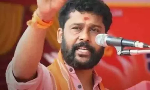 Karnataka: पुलिस ने कथित नफरत भरे भाषण के लिए विहिप नेता के खिलाफ मामला दर्ज किया Karnataka: पुलिस ने कथित नफरत भरे भाषण के लिए विहिप नेता के खिलाफ मामला दर्ज किया