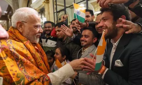 ‘पीएम मोदी से मिलकर अच्छा लगा’, भारतीय प्रवासियों ने अर्जेंटीना में किया स्वागत ‘पीएम मोदी से मिलकर अच्छा लगा’, भारतीय प्रवासियों ने अर्जेंटीना में किया स्वागत