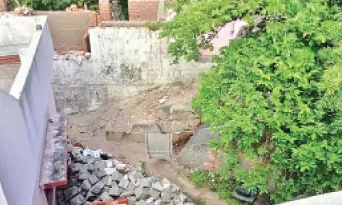Karnataka: सरकारी उदासीनता के कारण ऐतिहासिक अनेगुंडी स्मारक खतरे में Karnataka: सरकारी उदासीनता के कारण ऐतिहासिक अनेगुंडी स्मारक खतरे में