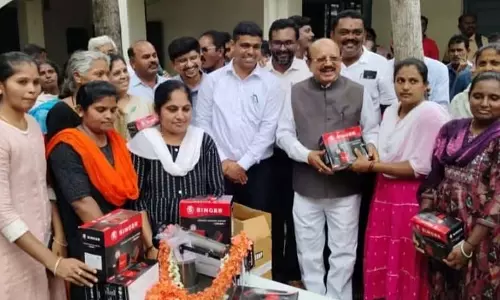 Karnataka : वनवासियों को अज्ञानता दूर करने की सलाह Karnataka : वनवासियों को अज्ञानता दूर करने की सलाह