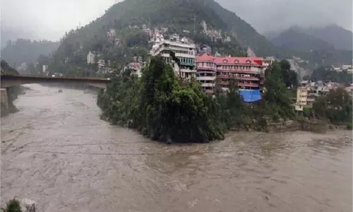 Himachal: भारी बारिश का अलर्ट, जानें अपडेट Himachal: भारी बारिश का अलर्ट, जानें अपडेट