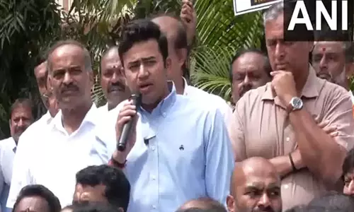 भाजपा ने नागरिक मार्च का आयोजन किया, BMRC येलो लाइन को जल्द शुरू करने की मांग की