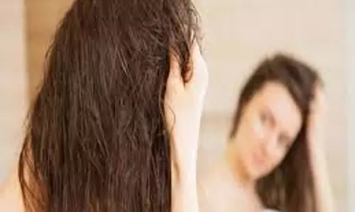 Monsoon Hair Care: अब मानसून में आपके बाल नहीं होंगे खराब, अपनाएं ये कारगर उपाय