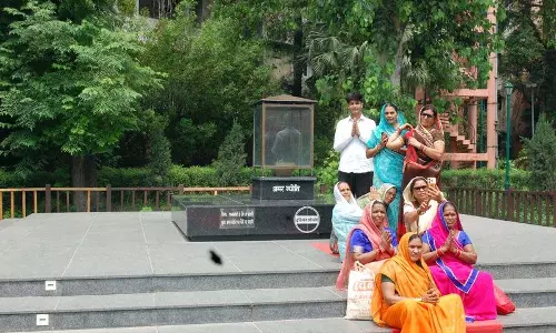 Jallianwala Bagh की पवित्रता को तमाशे से नुकसान पहुंचा Jallianwala Bagh की पवित्रता को तमाशे से नुकसान पहुंचा