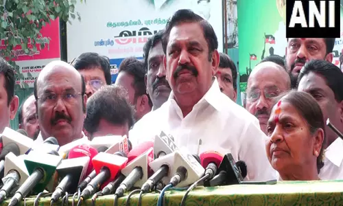 गृह मंत्रालय ने AIADMK महासचिव एडप्पादी के पलानीस्वामी की सुरक्षा बढ़ाई
