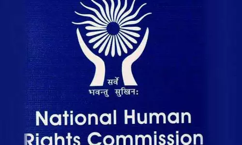 NHRC ने बोर्ड परीक्षा के दौरान नाबालिग लड़की के बच्चे जन्म पर रिपोर्ट मांगी