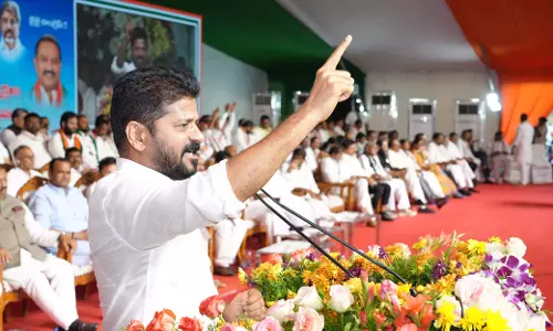 Revanth ने अगले चुनावों में 100 विधायक और 15 सांसद लाने का वादा किया