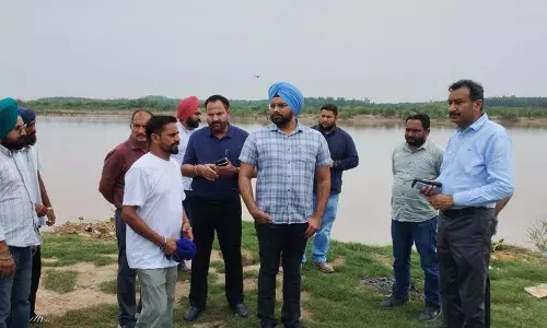 Nawanshahr DC ने सतलुज तटबंध पर बाढ़ सुरक्षा कार्य की समीक्षा की