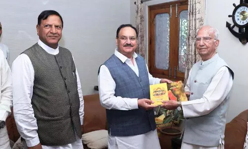 मन में एकता, नड्डा ने पूर्व मुख्यमंत्रियों धूमल, Shanta Kumar से मुलाकात की मन में एकता, नड्डा ने पूर्व मुख्यमंत्रियों धूमल, Shanta Kumar से मुलाकात की