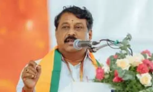 Tamilnadu भाजपा ने विजय के साथ गठबंधन के दरवाजे खुले रखे Tamilnadu भाजपा ने विजय के साथ गठबंधन के दरवाजे खुले रखे