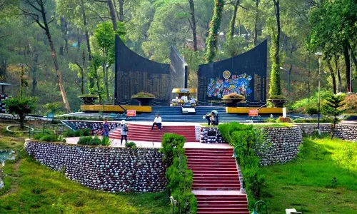 Dharamshala युद्ध स्मारक के पास ईवी स्टेशन की योजना रद्द Dharamshala युद्ध स्मारक के पास ईवी स्टेशन की योजना रद्द
