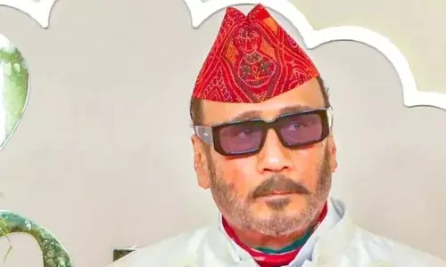 Jackie Shroff : खोले चॉल के दिनों के राज, बताया वॉशरूम में ताला लगा था Jackie Shroff : खोले चॉल के दिनों के राज, बताया वॉशरूम में ताला लगा था