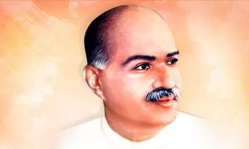 CM विष्णुदेव साय ने डॉ. श्यामा प्रसाद मुखर्जी की जयंती पर किया नमन CM विष्णुदेव साय ने डॉ. श्यामा प्रसाद मुखर्जी की जयंती पर किया नमन