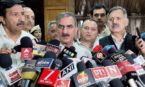 बाढ़ प्रभावित परिवारों को घर किराए पर लेने के लिए हर महीने मिलेंगे 5,000 रुपये: CM Sukhu बाढ़ प्रभावित परिवारों को घर किराए पर लेने के लिए हर महीने मिलेंगे 5,000 रुपये: CM Sukhu