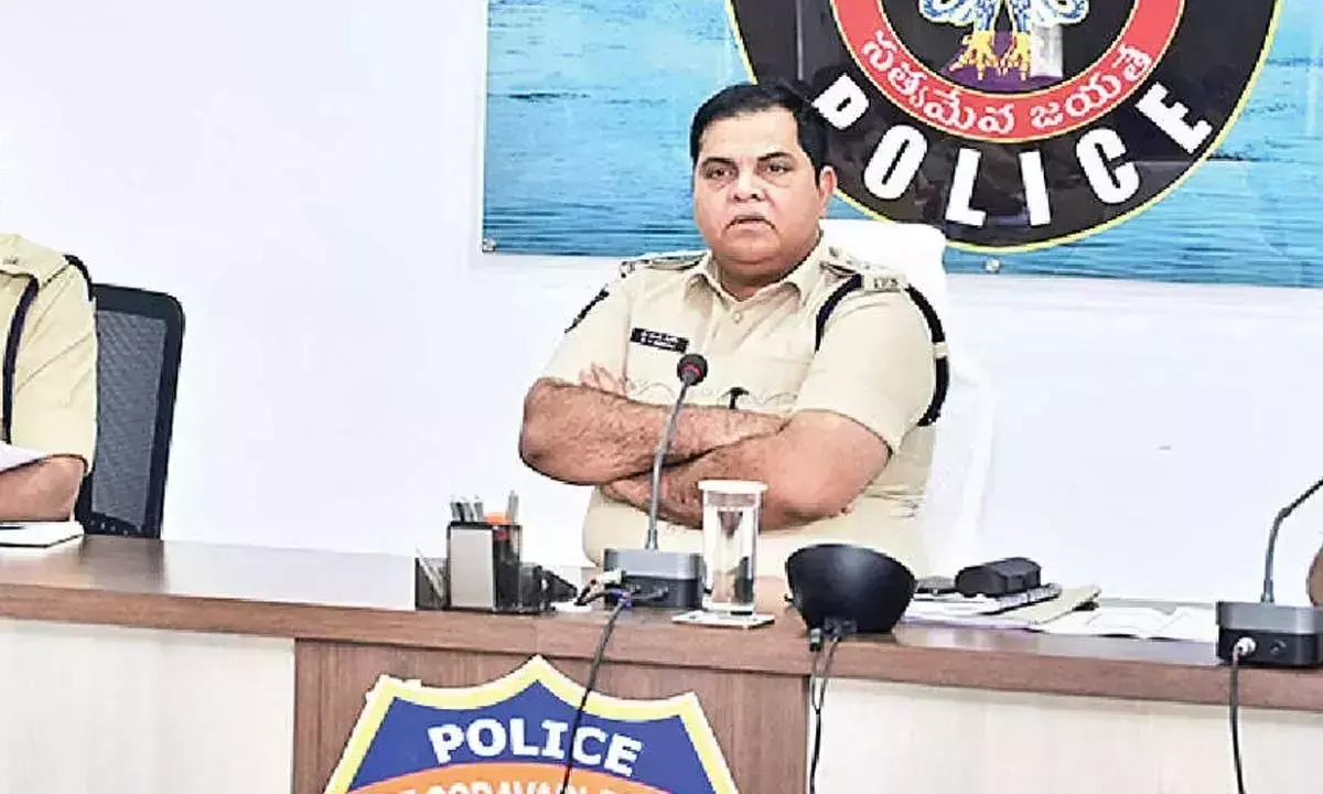 Andhra: SP का ध्यान जनता को पारदर्शी सेवाएं देने पर