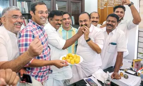 Nilambur की जीत के बाद केरल में कांग्रेस स्थानीय निकाय चुनावों के लिए तैयार Nilambur की जीत के बाद केरल में कांग्रेस स्थानीय निकाय चुनावों के लिए तैयार