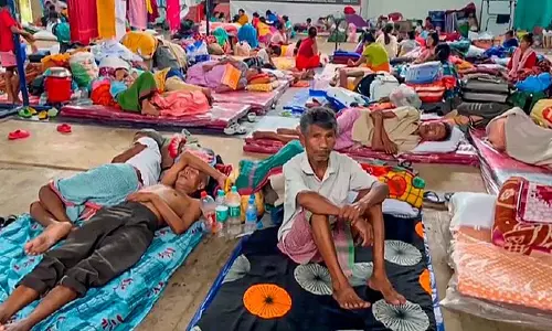 Manipur : सरकार का ऐलान, दिसंबर तक राहत शिविर किए जाएंगे बंद