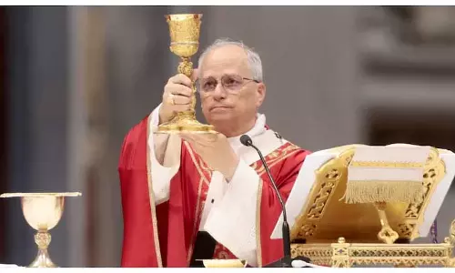 Pope Leo XIV ने ग्रीष्मकालीन अवकाश लेने की परंपरा फिर से शुरू की Pope Leo XIV ने ग्रीष्मकालीन अवकाश लेने की परंपरा फिर से शुरू की