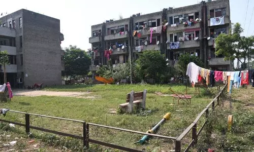 छोटे फ्लैटों के 89 और आवंटियों को CHB से बेदखली का नोटिस मिला छोटे फ्लैटों के 89 और आवंटियों को CHB से बेदखली का नोटिस मिला