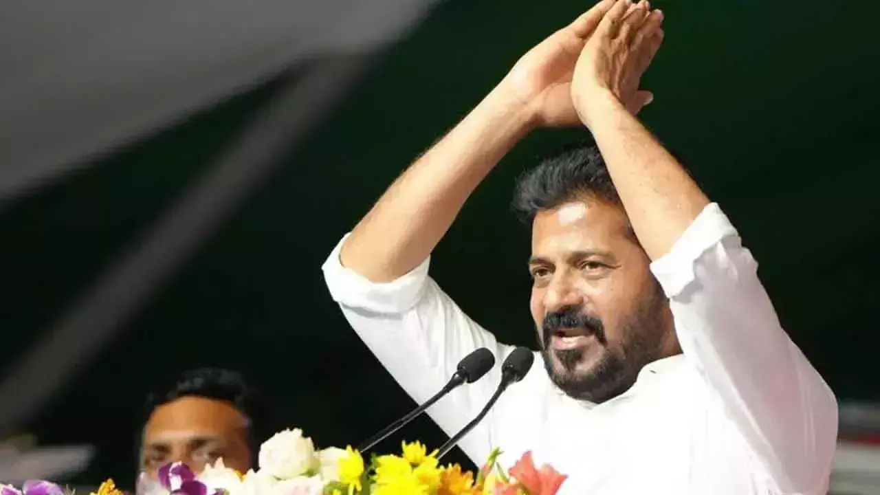 अगले चुनाव में कांग्रेस 100 सीटें जीतेगी: CM अगले चुनाव में कांग्रेस 100 सीटें जीतेगी: CM