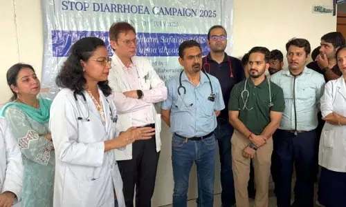 SMGS अस्पताल में बाल रोग विभाग ने ‘दस्त रोकें’ पर कार्यक्रम आयोजित किया SMGS अस्पताल में बाल रोग विभाग ने ‘दस्त रोकें’ पर कार्यक्रम आयोजित किया
