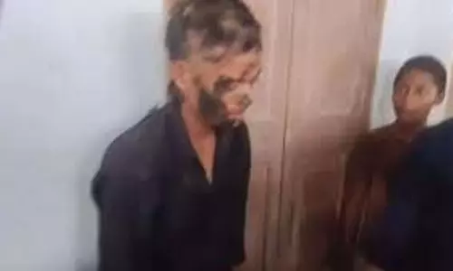 दरभंगा में प्रेमी को तालिबानी सजा, मुंडन कर कालिख पोत गांव में घुमाया