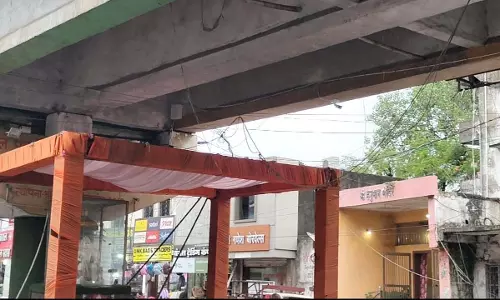 रायगढ़ पुलिस के विशेष सीसीटीवी अभियान से जुड़कर युवक संघ ने रामनिवास चौक पर लगाए आधुनिक कैमरे रायगढ़ पुलिस के विशेष सीसीटीवी अभियान से जुड़कर युवक संघ ने रामनिवास चौक पर लगाए आधुनिक कैमरे